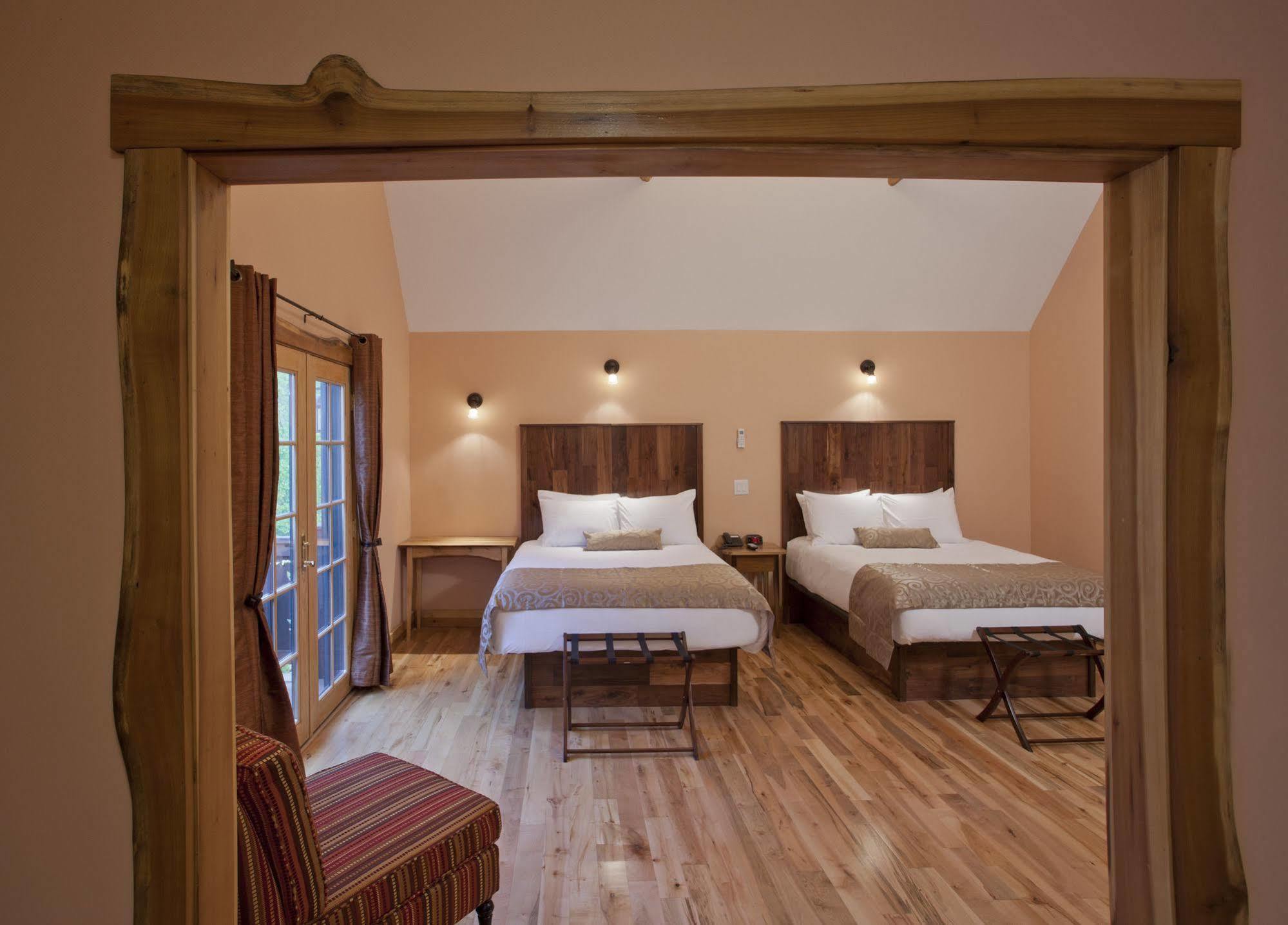 Fenton Inn Nellysford Екстер'єр фото